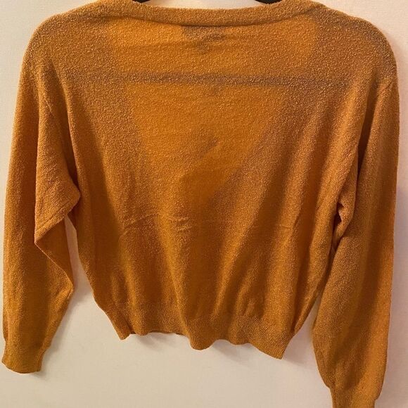 🌸Gilli Button front sweater/ Cardigan. size : Small & medium 💥Multiple - Picture 2 of 7